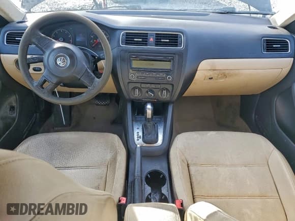 ✅ 2011 Volkswagen Jetta SE • VIN: 3VWDX7AJ3BM371549 • Lot: 94355875. Listed on Copart with 203,586 mi. Free auction sales archive from the USA and detailed vehicle history report at DreamBid. Image 8.