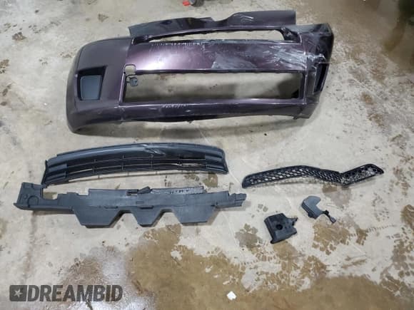 ✅ 2012 Scion xD • VIN: JTKKU4B4XC1017092 • Lot: 60455215. Listed on Copart with 110,910 mi. Free auction sales archive from the USA and detailed vehicle history report at DreamBid. Image 12.