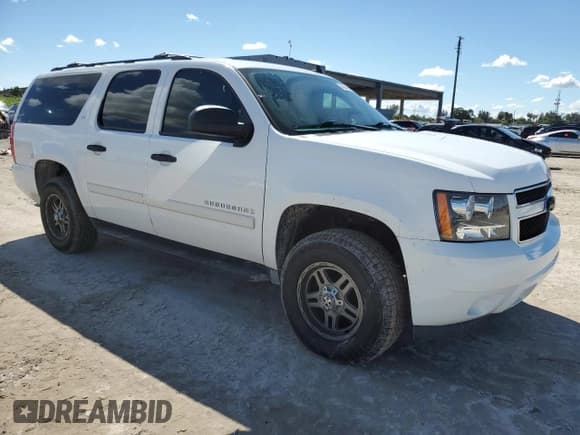 ✅ 2009 Chevrolet Suburban LS • VIN: 1GNFC16089R191553 • Лот: 46840045. Опубликован ранее на Copart с пробегом 144 334 миль. Бесплатный доступ к архиву аукционных продаж из США и подробный отчёт об истории автомобиля на DreamBid. Изображение 4.