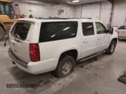 ✅ 2007 Chevrolet Suburban Commercial • VIN: 3GNGK26K97G294704 • Lot: 41884158. Wystawiony na IAAI z przebiegiem 187 857 mil. Bezpłatny archiwum sprzedaży aukcyjnych z USA i szczegółowy raport historii pojazdu na DreamBid. Zdjęcie 4.