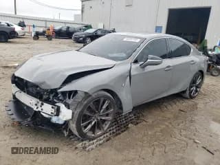 ✅ 2024 Lexus IS 350 F Sport • VIN: JTHGZ1B21R5076950 • Lot: 90084195. Wystawiony na Copart z przebiegiem 23 265 mil. Bezpłatny archiwum sprzedaży aukcyjnych z USA i szczegółowy raport historii pojazdu na DreamBid. Zdjęcie 1.