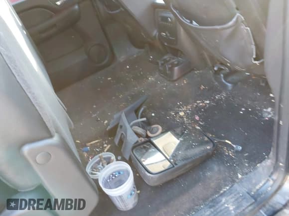 ✅ 2009 Chevrolet Silverado 2500HD LTZ • VIN: 1GCHK63K79F189916 • Лот: 43806161. Опубликован ранее на IAAI с пробегом 220 990 миль. Бесплатный доступ к архиву аукционных продаж из США и подробный отчёт об истории автомобиля на DreamBid. Изображение 8.