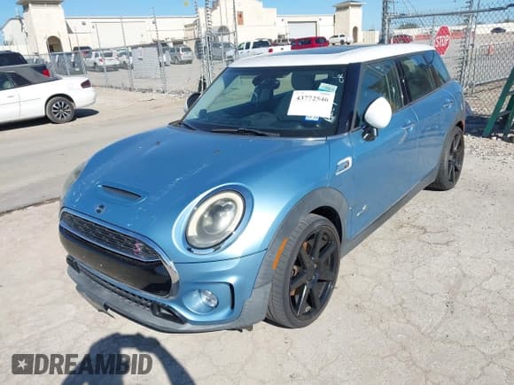 ✅ 2017 MINI Clubman Cooper S • VIN: WMWLU5C35H2E84543 • Lot: 43772546. Wystawiony na IAAI z przebiegiem 80 932 mil. Bezpłatny archiwum sprzedaży aukcyjnych z USA i szczegółowy raport historii pojazdu na DreamBid. Zdjęcie 6.