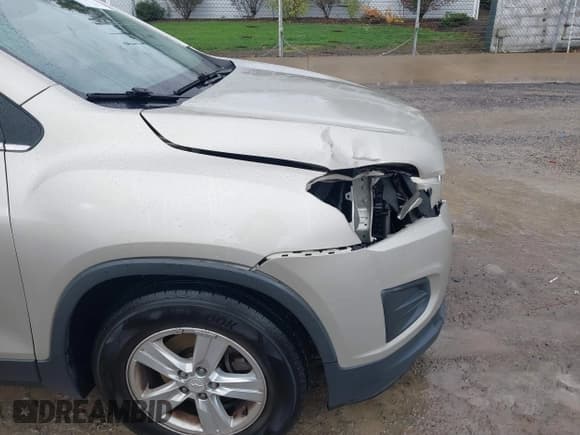 ✅ 2016 Chevrolet Trax LT • VIN: 3GNCJLSB3GL274100 • Лот: 43576335. Опубликован ранее на IAAI с пробегом 76 007 миль. Бесплатный доступ к архиву аукционных продаж из США и подробный отчёт об истории автомобиля на DreamBid. Изображение 18.