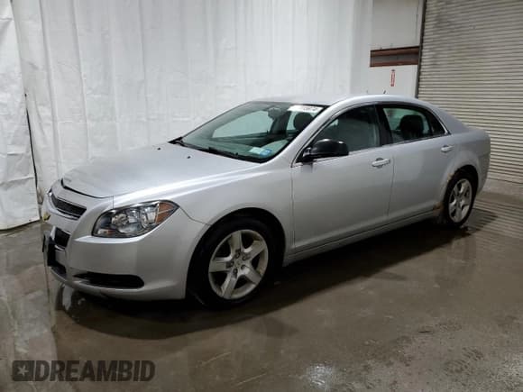 ✅ 2011 Chevrolet Malibu 1LS • VIN: 1G1ZB5E1XBF187000 • Lot: 72415974. Listed on Copart with 99,923 mi. Free auction sales archive from the USA and detailed vehicle history report at DreamBid. Image 1.