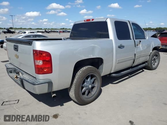 ✅ 2011 Chevrolet Silverado 1500 LS • VIN: 3GCPCREA1BG345421 • Lot: 69445944. Listed on Copart with 167,436 mi. Free auction sales archive from the USA and detailed vehicle history report at DreamBid. Image 3.