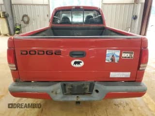 ✅ 2002 Dodge Dakota Sport • VIN: 1B7GL32N22S531143 • Lot: 59694925. Wystawiony na Copart z przebiegiem 81 837 mil. Bezpłatny archiwum sprzedaży aukcyjnych z USA i szczegółowy raport historii pojazdu na DreamBid. Zdjęcie 6.