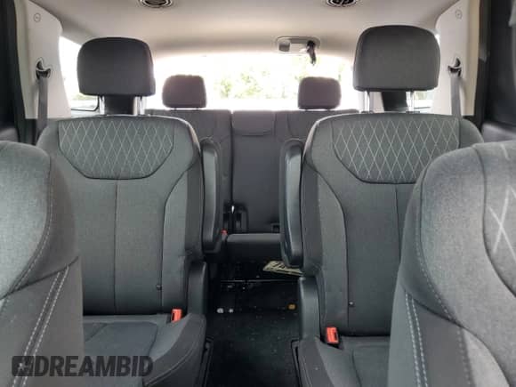 2020 Hyundai Palisade SEL с VIN KM8R2DHE9LU111857, выставлен на аукционе Copart как лот 64228164 с пробегом 27 802 миль миль и Списание • Salvage title. История ставок и продаж доступна на DreamBid. Изображение 10.