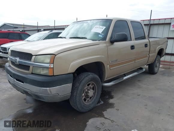 ✅ 2004 Chevrolet Silverado 2500HD LS • VIN: 1GCHC23U14F111681 • Лот: 41572118. Опубликован ранее на IAAI с пробегом 410 470 миль. Бесплатный доступ к архиву аукционных продаж из США и подробный отчёт об истории автомобиля на DreamBid. Изображение 18.