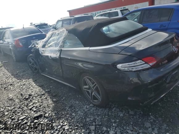 ✅ 2020 Mercedes-Benz C 300 • VIN: W1KWK8EB8LG013044 • Lot: 80721215. Wystawiony na Copart z przebiegiem Nie podano. Bezpłatny archiwum sprzedaży aukcyjnych z USA i szczegółowy raport historii pojazdu na DreamBid. Zdjęcie 2.