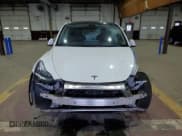 ✅ 2022 Tesla Model Y Long Range • VIN: 7SAYGDEE6NF422716 • Лот: 84958725. Опубликован ранее на Copart с пробегом 45 567 миль. Бесплатный доступ к архиву аукционных продаж из США и подробный отчёт об истории автомобиля на DreamBid. Изображение 5.