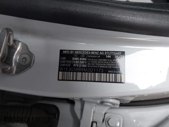 ✅ 2021 Mercedes-Benz A 35 AMG • VIN: W1K3G5BB9MJ321173 • Lot: 41743895. Listed on IAAI with 52,247 mi. Free auction sales archive from the USA and detailed vehicle history report at DreamBid. Image 8.