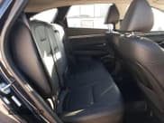 ✅ 2023 Hyundai Tucson Limited • VIN: KM8JECA11PU122766 • Lot: 75687984. Wystawiony na Copart z przebiegiem 15 521 mil. Bezpłatny archiwum sprzedaży aukcyjnych z USA i szczegółowy raport historii pojazdu na DreamBid. Zdjęcie 11.