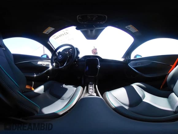 ✅ 2024 McLaren Artura • VIN: SBM16AEA3RW002417 • Lot: 42498464. Wystawiony na IAAI z przebiegiem 2 362 mil. Bezpłatny archiwum sprzedaży aukcyjnych z USA i szczegółowy raport historii pojazdu na DreamBid. Zdjęcie 24.