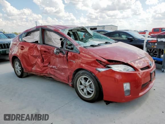 ✅ 2010 Toyota Prius III • VIN: JTDKN3DU0A5175586 • Лот: 85370215. Опубликован ранее на Copart с пробегом Не указан. Бесплатный доступ к архиву аукционных продаж из США и подробный отчёт об истории автомобиля на DreamBid. Изображение 4.