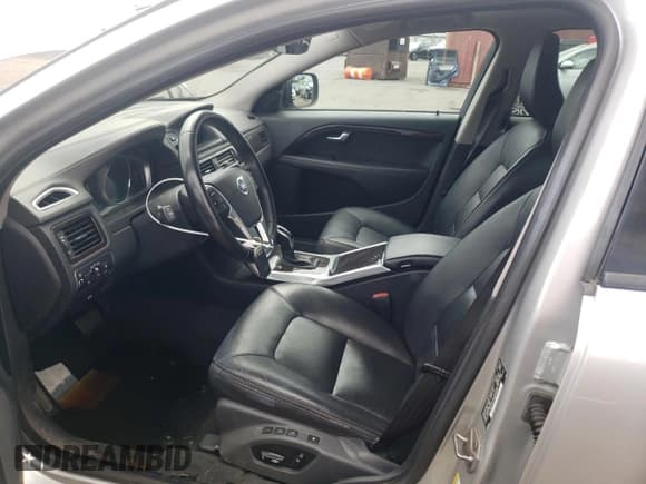 ✅ 2016 Volvo XC70 • VIN: YV4612NX6G1270702 • Лот: 59634904. Опубликован ранее на Copart с пробегом 136 953 миль. Бесплатный доступ к архиву аукционных продаж из США и подробный отчёт об истории автомобиля на DreamBid. Изображение 7.