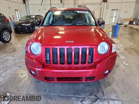 ✅ 2008 Jeep Compass Sport • VIN: 1J8FT47W28D705415 • Lot: 90346925. Listed on Copart with 129,817 mi. Free auction sales archive from the USA and detailed vehicle history report at DreamBid. Image 5.