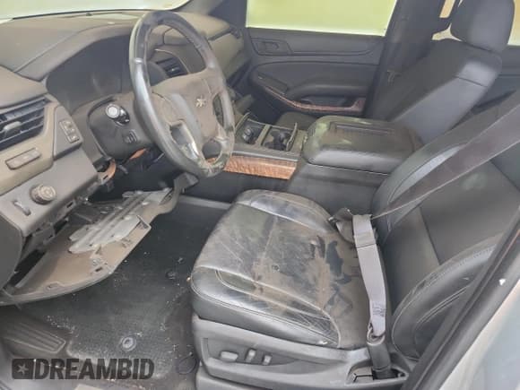 ✅ 2017 Chevrolet Suburban Premier • VIN: 1GNSCJKC8HR279676 • Lot: 89686905. Listed on Copart with Not provided. Free auction sales archive from the USA and detailed vehicle history report at DreamBid. Image 7.