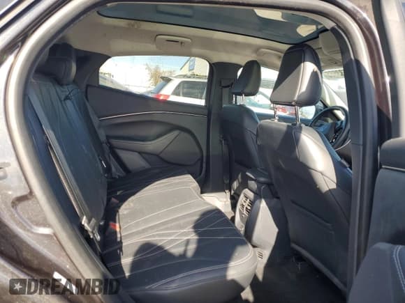 ✅ 2022 Ford Mustang Mach-E California Route 1 • VIN: 3FMTK2SU2NMA40924 • Лот: 42533665. Опубликован ранее на Copart с пробегом 35 933 миль. Бесплатный доступ к архиву аукционных продаж из США и подробный отчёт об истории автомобиля на DreamBid. Изображение 10.