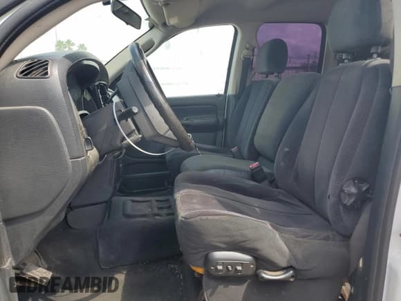 ✅ 2004 Dodge 1500 SLT • VIN: 1D7HA18D84S555629 • Лот: 72424674. Опубликован ранее на Copart с пробегом Не указан. Бесплатный доступ к архиву аукционных продаж из США и подробный отчёт об истории автомобиля на DreamBid. Изображение 7.