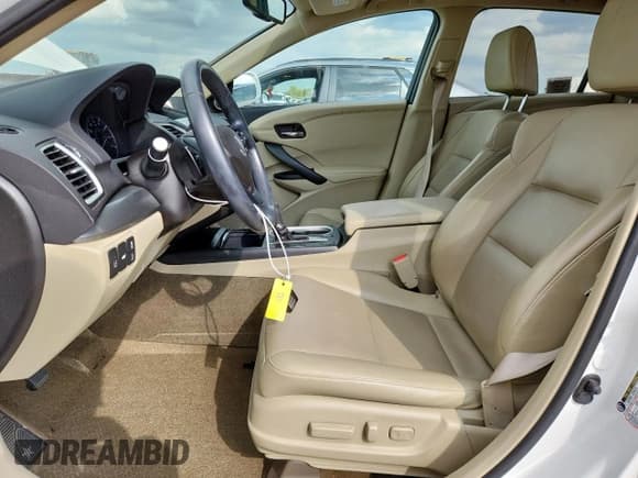 ✅ 2017 Acura RDX Technology • VIN: 5J8TB3H50HL017496 • Лот: 90452635. Опубликован ранее на Copart с пробегом 74 177 миль. Бесплатный доступ к архиву аукционных продаж из США и подробный отчёт об истории автомобиля на DreamBid. Изображение 7.