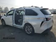 ✅ 2021 Toyota Sienna XLE • VIN: 5TDYRKEC8MS058528 • Lot: 82712445. Listed on Copart with 59,995 mi. Free auction sales archive from the USA and detailed vehicle history report at DreamBid. Image 2.