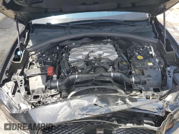 ✅ 2020 Jaguar F-Pace SVR • VIN: SADCZ2EEXLA659970 • Лот: 63022745. Опубликован ранее на Copart с пробегом 36 140 миль. Бесплатный доступ к архиву аукционных продаж из США и подробный отчёт об истории автомобиля на DreamBid. Изображение 12.