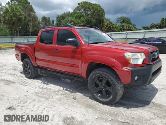 ✅ 2013 Toyota Tacoma • VIN: 5TFJX4CN5DX022460 • Лот: 64212675. Опубликован ранее на Copart с пробегом 194 060 миль. Бесплатный доступ к архиву аукционных продаж из США и подробный отчёт об истории автомобиля на DreamBid. Изображение 4.
