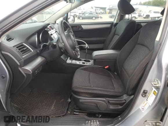 ✅ 2018 Subaru Outback • VIN: 4S4BSAAC8J3200444 • Lot: 82634995. Wystawiony na Copart z przebiegiem 218 149 mil. Bezpłatny archiwum sprzedaży aukcyjnych z USA i szczegółowy raport historii pojazdu na DreamBid. Zdjęcie 7.