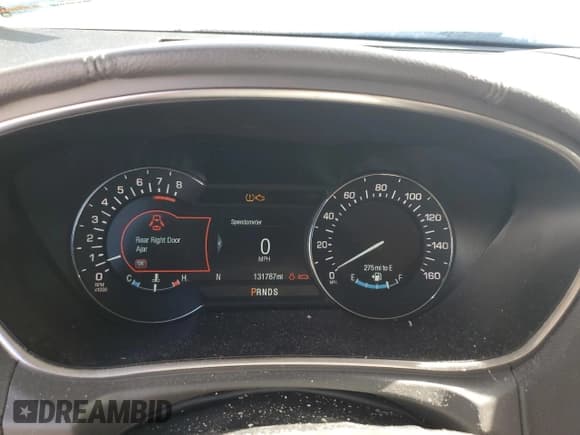 ✅ 2018 Lincoln MKX Select • VIN: 2LMPJ6KR0JBL38492 • Лот: 91047445. Опубликован ранее на Copart с пробегом 131 787 миль. Бесплатный доступ к архиву аукционных продаж из США и подробный отчёт об истории автомобиля на DreamBid. Изображение 9.