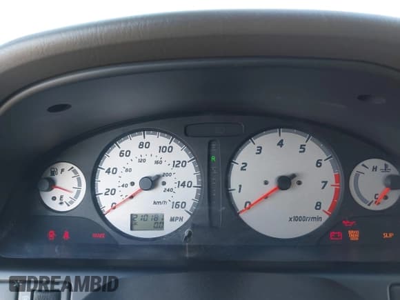 ✅ 2000 Nissan Maxima GXE • VIN: JN1CA31A0YT021835 • Лот: 43658666. Опубликован ранее на IAAI с пробегом 210 187 миль. Бесплатный доступ к архиву аукционных продаж из США и подробный отчёт об истории автомобиля на DreamBid. Изображение 7.