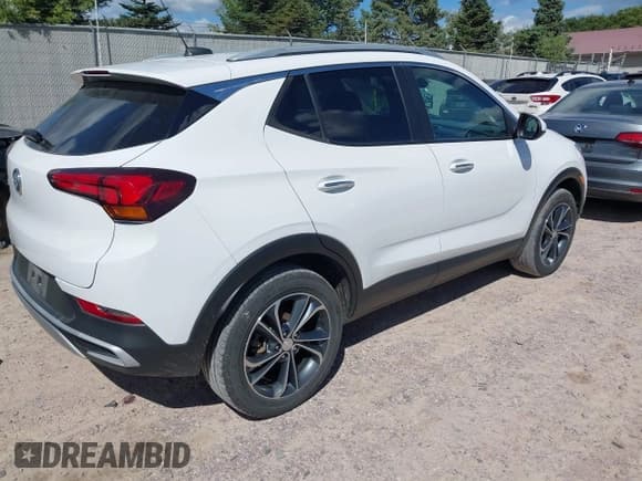 ✅ 2021 Buick Encore GX Select • VIN: KL4MMESL2MB153610 • Лот: 43049415. Опубликован ранее на IAAI с пробегом 101 843 миль. Бесплатный доступ к архиву аукционных продаж из США и подробный отчёт об истории автомобиля на DreamBid. Изображение 4.