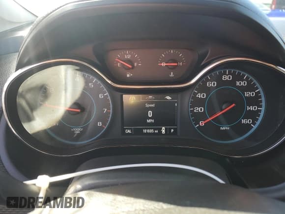 ✅ 2017 Chevrolet Cruze LT • VIN: 1G1BE5SM1H7188501 • Lot: 87085355. Listed on Copart with 181,695 mi. Free auction sales archive from the USA and detailed vehicle history report at DreamBid. Image 9.