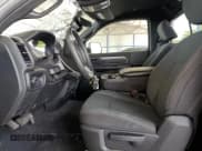 ✅ 2022 Ram 2500 Tradesman • VIN: 3C6MR4AL8NG426701 • Лот: 65733825. Опубликован ранее на Copart с пробегом 82 473 миль. Бесплатный доступ к архиву аукционных продаж из США и подробный отчёт об истории автомобиля на DreamBid. Изображение 7.