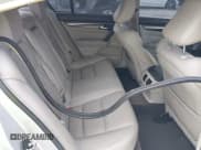 ✅ 2013 Acura TL • VIN: 19UUA8F27DA016767 • Lot: 42082878. Listed on IAAI with 121,058 mi. Free auction sales archive from the USA and detailed vehicle history report at DreamBid. Image 8.