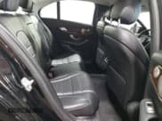 ✅ 2015 Mercedes-Benz C 300 • VIN: 55SWF4KB5FU003323 • Лот: 49585585. Опубликован ранее на Copart с пробегом 83 253 миль. Бесплатный доступ к архиву аукционных продаж из США и подробный отчёт об истории автомобиля на DreamBid. Изображение 10.