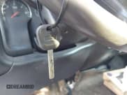 ✅ 2015 GMC Sierra 2500HD • VIN: 1GT11XEG8FF573573 • Lot: 43579173. Listed on IAAI with 213,653 mi. Free auction sales archive from the USA and detailed vehicle history report at DreamBid. Image 11.