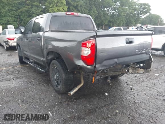 ✅ 2016 Toyota Tundra SR5 • VIN: 5TFEM5F10GX101452 • Lot: 42456461. Listed on IAAI with 115,172 mi. Free auction sales archive from the USA and detailed vehicle history report at DreamBid. Image 3.