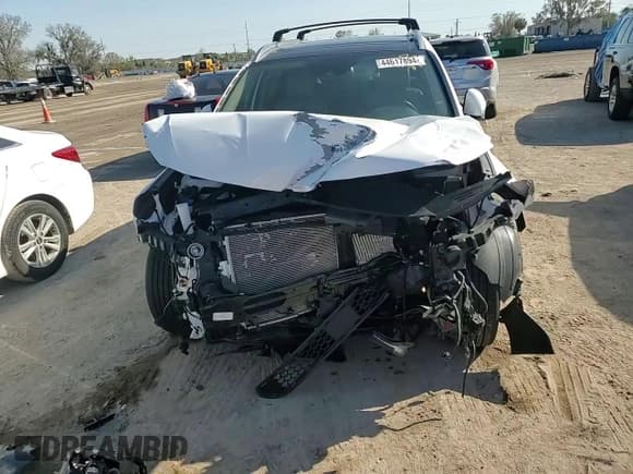 ✅ 2020 Hyundai Santa Fe SEL • VIN: 5NMS33AA6LH283176 • Lot: 44617894. Wystawiony na Copart z przebiegiem 30 026 mil. Bezpłatny archiwum sprzedaży aukcyjnych z USA i szczegółowy raport historii pojazdu na DreamBid. Zdjęcie 12.