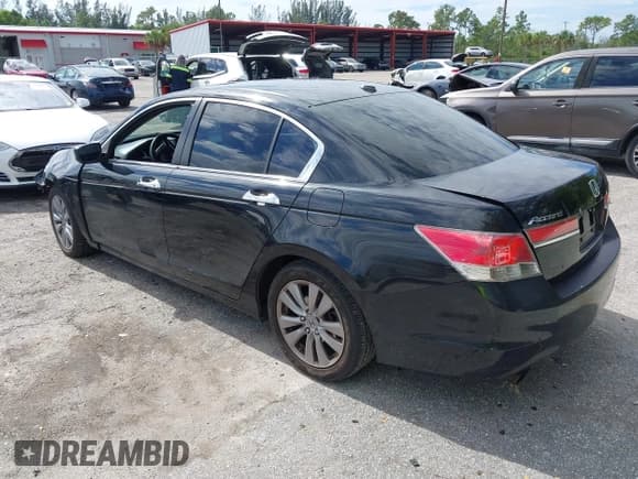 ✅ 2011 Honda Accord EX-L • VIN: 1HGCP3F87BA024561 • Лот: 43601794. Опубликован ранее на IAAI с пробегом 171 692 миль. Бесплатный доступ к архиву аукционных продаж из США и подробный отчёт об истории автомобиля на DreamBid. Изображение 3.