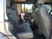 ✅ 2008 Jeep Wrangler Unlimited Sahara • VIN: 1J8GA591X8L575746 • Лот: 84580255. Опубликован ранее на Copart с пробегом 175 733 миль. Бесплатный доступ к архиву аукционных продаж из США и подробный отчёт об истории автомобиля на DreamBid. Изображение 11.