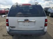 ✅ 2006 Ford Explorer XLS • VIN: 1FMEU72E66UB03853 • Lot: 71320315. Wystawiony na Copart z przebiegiem 171 486 mil. Bezpłatny archiwum sprzedaży aukcyjnych z USA i szczegółowy raport historii pojazdu na DreamBid. Zdjęcie 6.