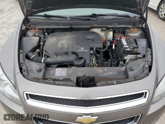 ✅ 2011 Chevrolet Malibu 1LS • VIN: 1G1ZB5E14BF164909 • Lot: 84567644. Listed on Copart with 110,756 mi. Free auction sales archive from the USA and detailed vehicle history report at DreamBid. Image 11.