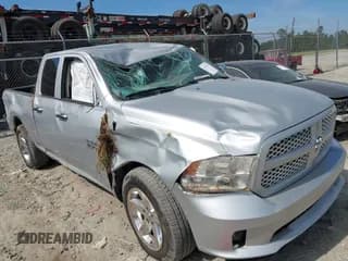 ✅ 2017 Ram 1500 Express • VIN: 1C6RR6FT5HS708835 • Lot: 42331679. Wystawiony na IAAI z przebiegiem 123 470 mil. Bezpłatny archiwum sprzedaży aukcyjnych z USA i szczegółowy raport historii pojazdu na DreamBid. Zdjęcie 1.