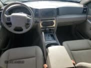 ✅ 2006 Jeep Grand Cherokee Laredo • VIN: 1J4GR48K16C109327 • Lot: 66954255. Wystawiony na Copart z przebiegiem 89 036 mil. Bezpłatny archiwum sprzedaży aukcyjnych z USA i szczegółowy raport historii pojazdu na DreamBid. Zdjęcie 8.