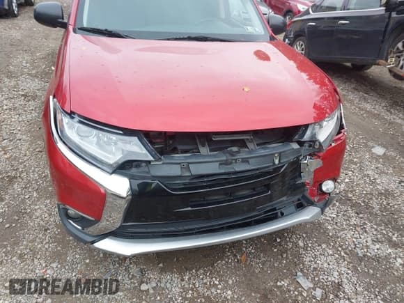 ✅ 2017 Mitsubishi Outlander ES • VIN: JA4AZ2A36HZ031754 • Lot: 43478795. Listed on IAAI with 100,991 mi. Free auction sales archive from the USA and detailed vehicle history report at DreamBid. Image 18.