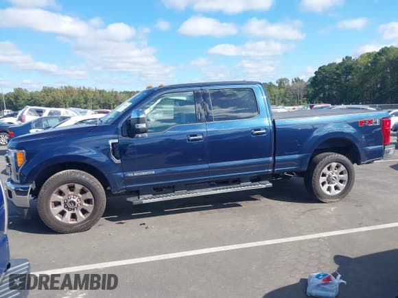 ✅ 2019 Ford F-250 Platinum • VIN: 1FT7W2BT6KEG67516 • Lot: 43443361. Listed on IAAI with 210,246 mi. Free auction sales archive from the USA and detailed vehicle history report at DreamBid. Image 13.