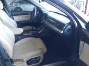 ✅ 2011 Audi A8 • VIN: WAUAVAFD3BN001135 • Lot: 43741094. Wystawiony na IAAI z przebiegiem 166 905 mil. Bezpłatny archiwum sprzedaży aukcyjnych z USA i szczegółowy raport historii pojazdu na DreamBid. Zdjęcie 5.