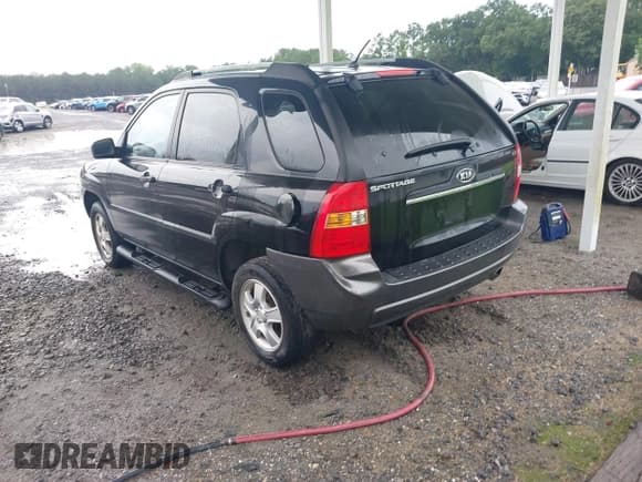 ✅ 2008 Kia Sportage LX • VIN: KNDJF724787539715 • Лот: 42948439. Опубликован ранее на IAAI с пробегом 176 942 миль. Бесплатный доступ к архиву аукционных продаж из США и подробный отчёт об истории автомобиля на DreamBid. Изображение 3.