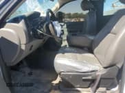 ✅ 2013 Chevrolet Silverado 2500HD Work Truck • VIN: 1GB0CVCG4DF133090 • Lot: 70621075. Wystawiony na Copart z przebiegiem 290 084 mil. Bezpłatny archiwum sprzedaży aukcyjnych z USA i szczegółowy raport historii pojazdu na DreamBid. Zdjęcie 7.